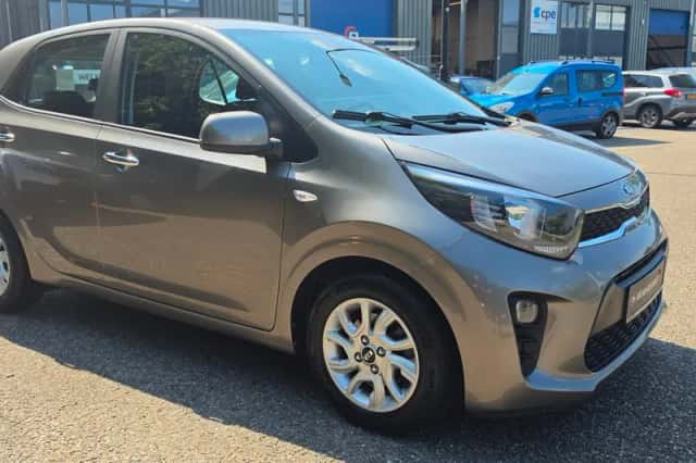 Kia Picanto (2019) thumbnail 6