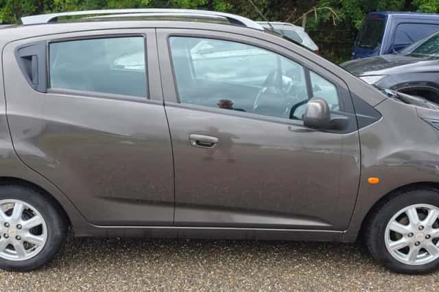 Chevrolet Spark (2011) thumbnail 3