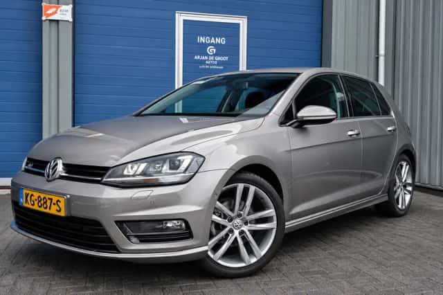 Volkswagen Golf (2013) thumbnail 1