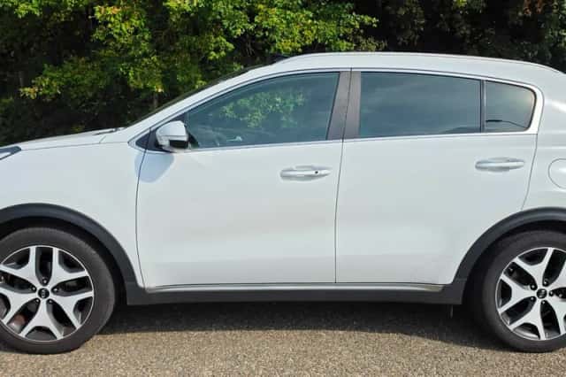 Kia Sportage (2017) thumbnail 2