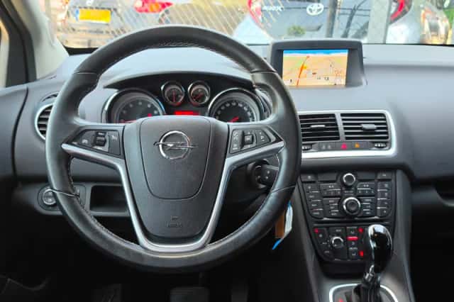 Opel Meriva (2017) thumbnail 6