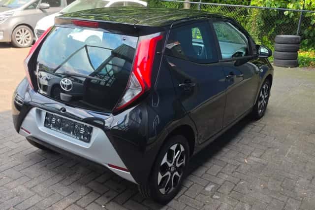 Toyota Aygo (2019) thumbnail 5