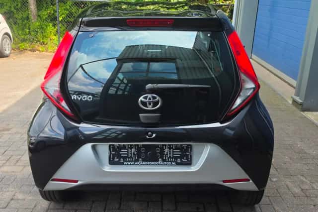 Toyota Aygo (2019) thumbnail 6