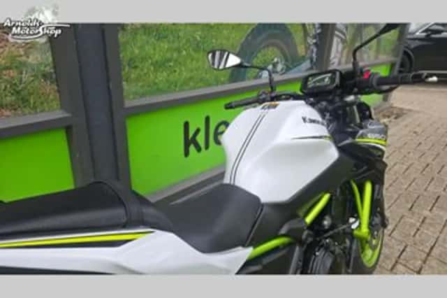 KAWASAKI Z650 (2021) thumbnail 3