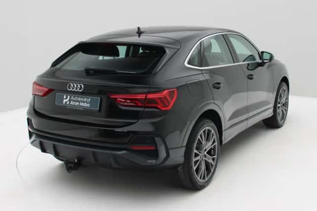 Audi Q3 (2022) thumbnail 6