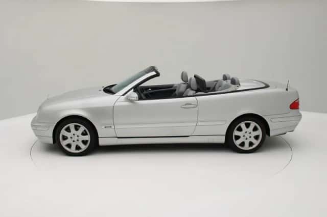 Mercedes-Benz CLK-Klasse (1999) thumbnail 3