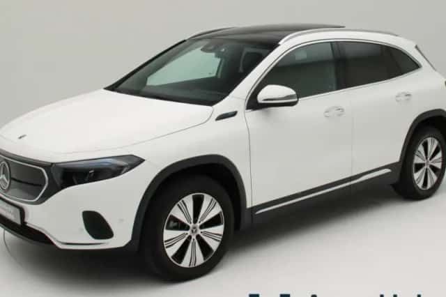 Mercedes-Benz EQA (2022) thumbnail 1