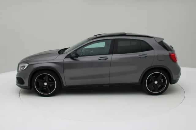 Mercedes-Benz GLA (2017) thumbnail 3