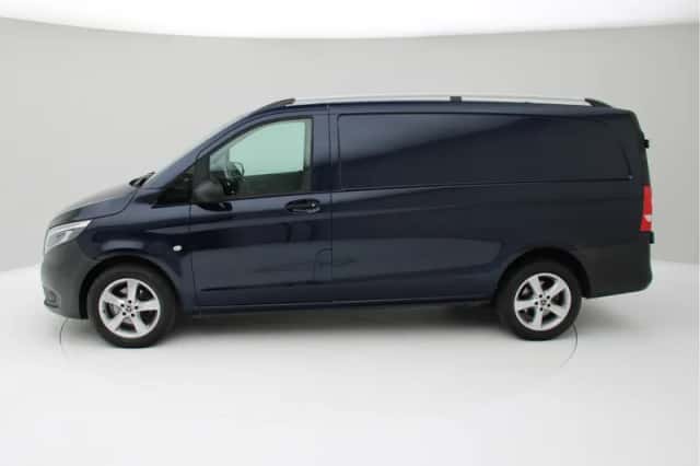 Mercedes-Benz Vito (2017) thumbnail 3