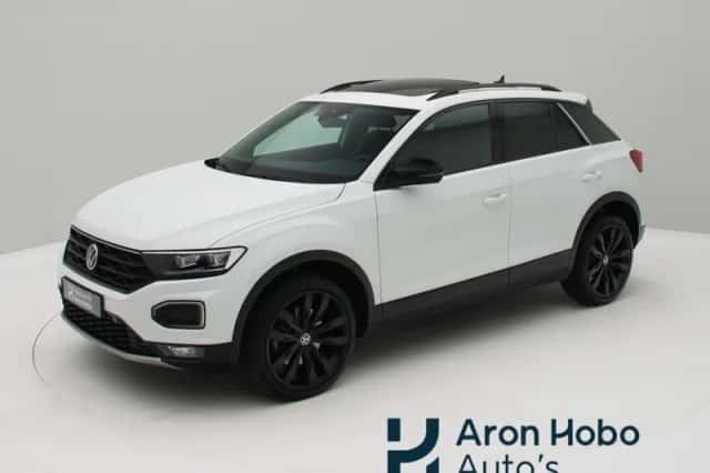 Volkswagen T-Roc (2021) thumbnail 2