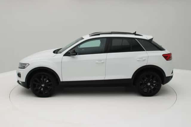 Volkswagen T-Roc (2021) thumbnail 2