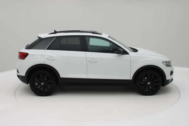Volkswagen T-Roc (2021) thumbnail 6