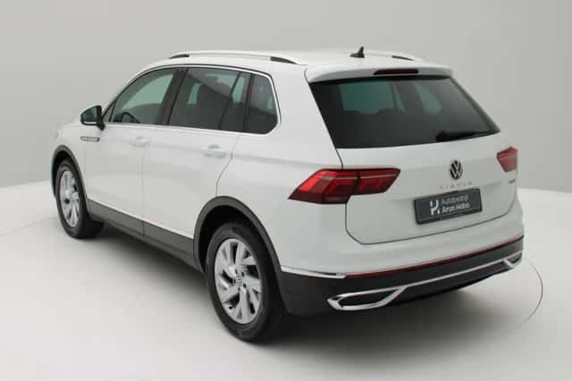 Volkswagen Tiguan (2022) thumbnail 4