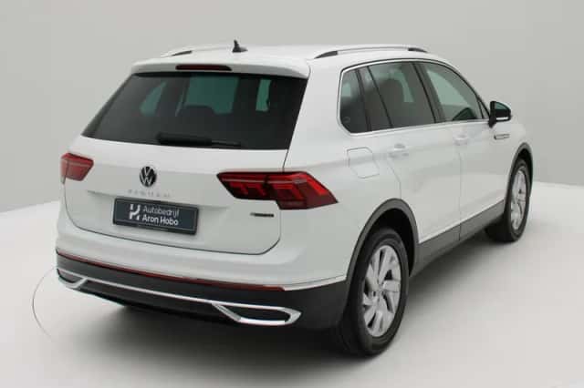 Volkswagen Tiguan (2022) thumbnail 6