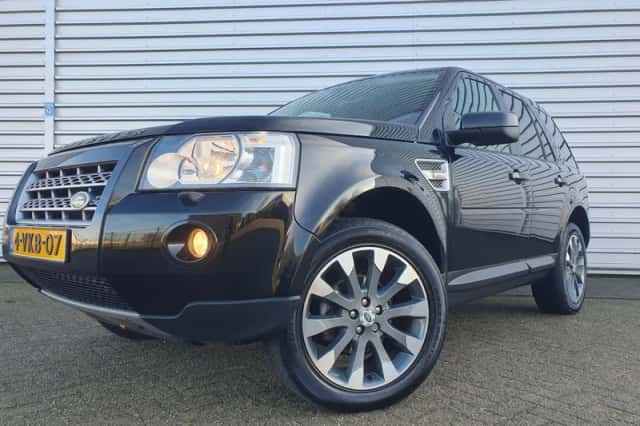 Land Rover Freelander (2010) thumbnail 4