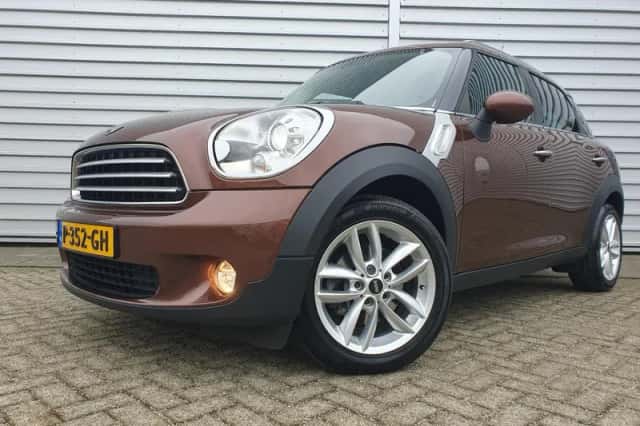 MINI Countryman (2013) thumbnail 5