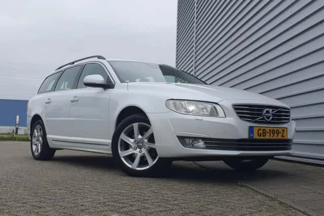 Volvo V70 (2015) thumbnail 5
