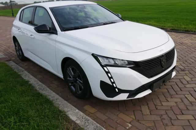 Peugeot 308 (2022) thumbnail 1