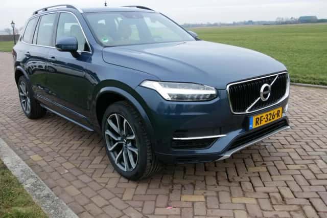 Volvo XC90 (2017) thumbnail 1