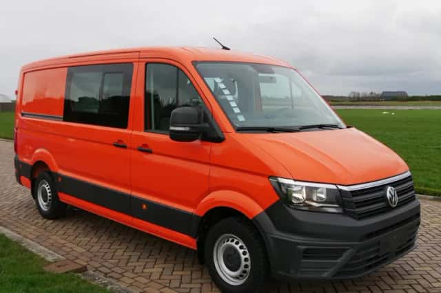 Volkswagen Crafter (2019) thumbnail 1