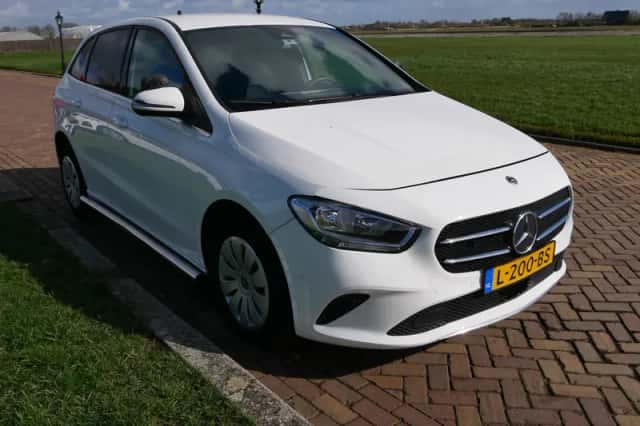 Mercedes-Benz B-Klasse (2021) thumbnail 1