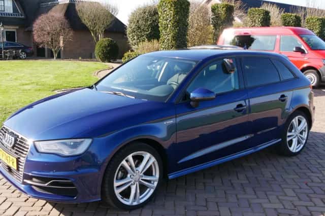 Audi A3 (2015) thumbnail 4