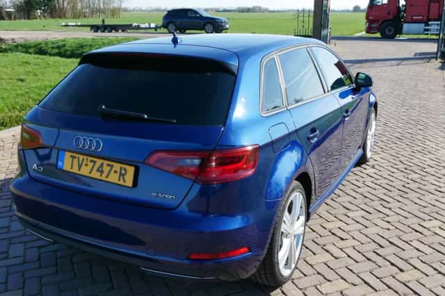Audi A3 (2015) thumbnail 6