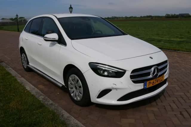 Mercedes-Benz B-Klasse (2022) thumbnail 1