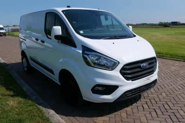 Ford Transit Custom (2023) thumbnail 1
