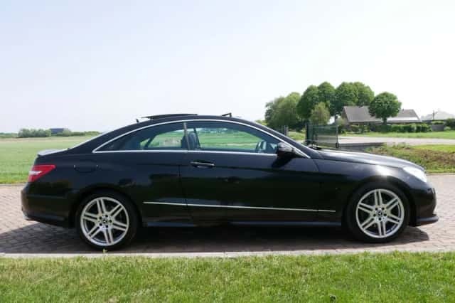 Mercedes-Benz E-Klasse (2009) thumbnail 4