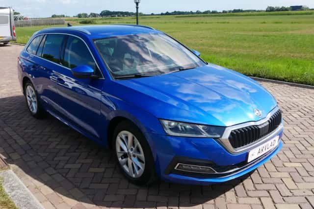 Škoda Octavia (2022) thumbnail 1