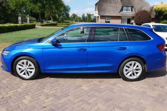 Škoda Octavia (2022) thumbnail 6