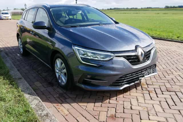 Renault Mégane (2021) thumbnail 1