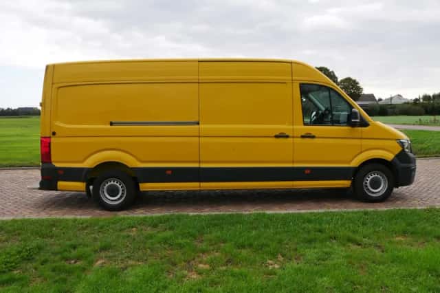 Volkswagen Crafter (2018) thumbnail 6