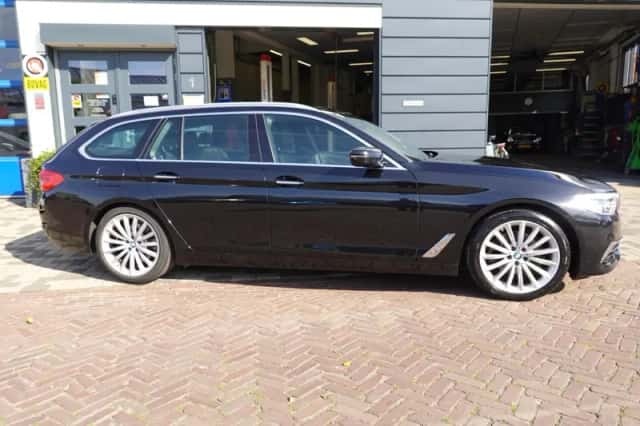 BMW 5-Serie (2018) thumbnail 2