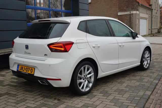 SEAT Ibiza (2022) thumbnail 5