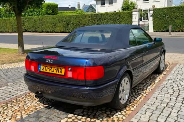 Audi Cabriolet (1997) thumbnail 3