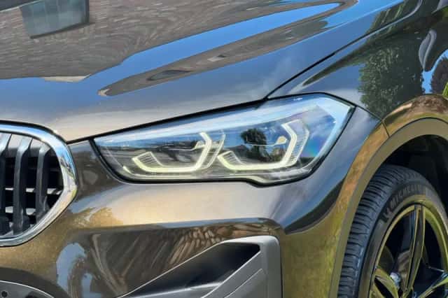 BMW X1 (2019) thumbnail 3