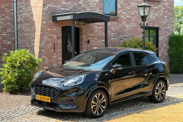 Ford Puma (2021) thumbnail 2