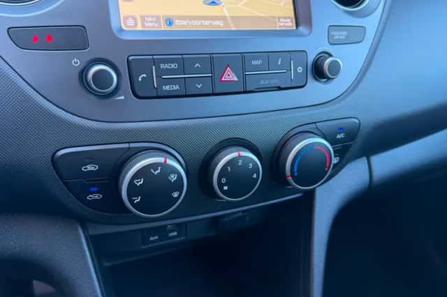 Hyundai i10 (2018) thumbnail 5