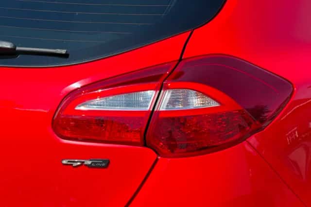Kia Cee'd (2016) thumbnail 6