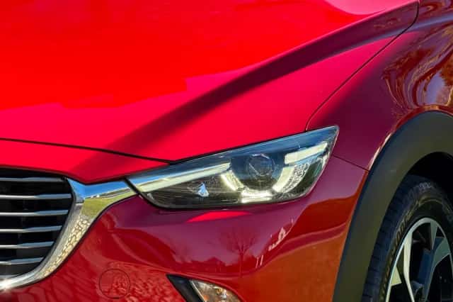 Mazda CX-3 (2016) thumbnail 3