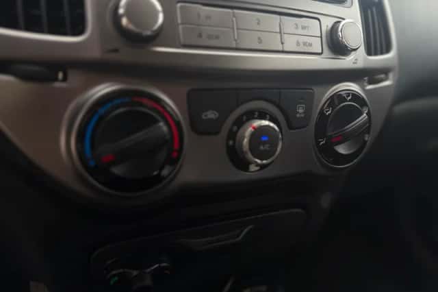 Hyundai i20 (2013) thumbnail 13