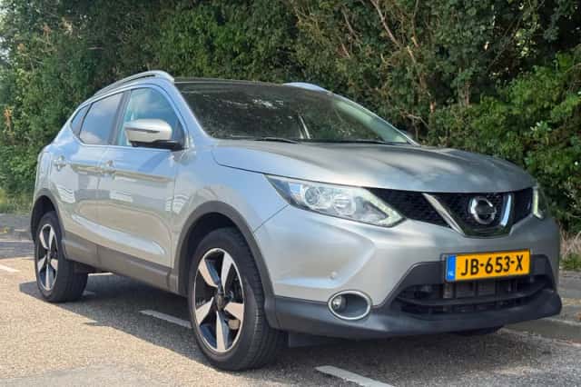 Nissan Qashqai (2016) thumbnail 1