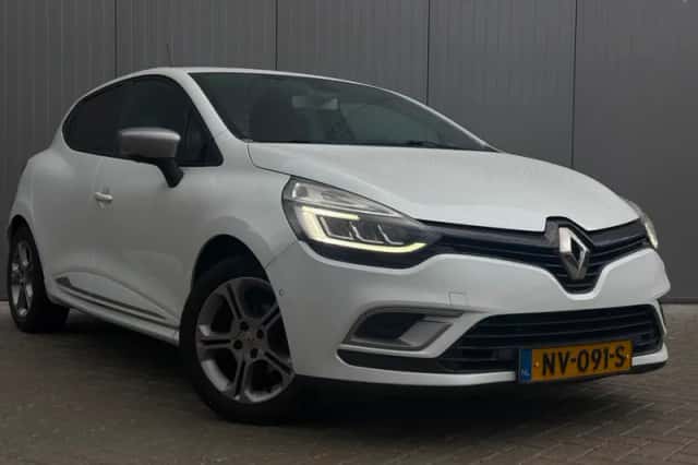 Renault Clio (2017) thumbnail 1