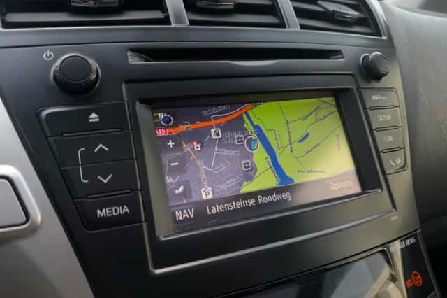 Toyota Prius (2012) thumbnail 15