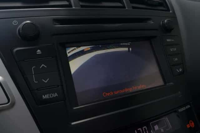 Toyota Prius (2012) thumbnail 18