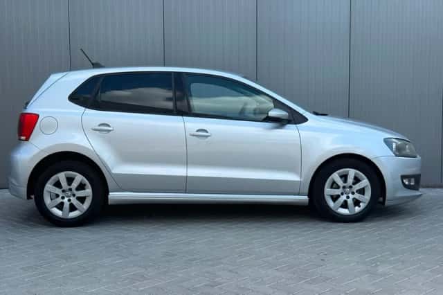 Volkswagen Polo (2013) thumbnail 3