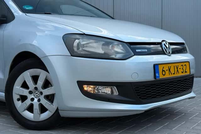 Volkswagen Polo (2013) thumbnail 4