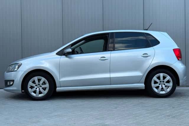 Volkswagen Polo (2013) thumbnail 5